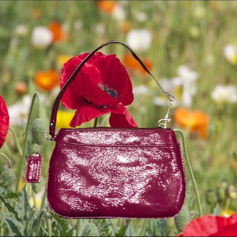 Coach wristlet - Picture 6 of 6